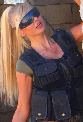 ميريام كلينك تنتفض وتعلن الثورة بطريقة جريئة